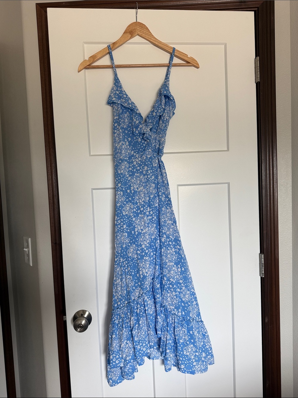 BEACHGOLD Floral Ruffle Wrap Tie Dress